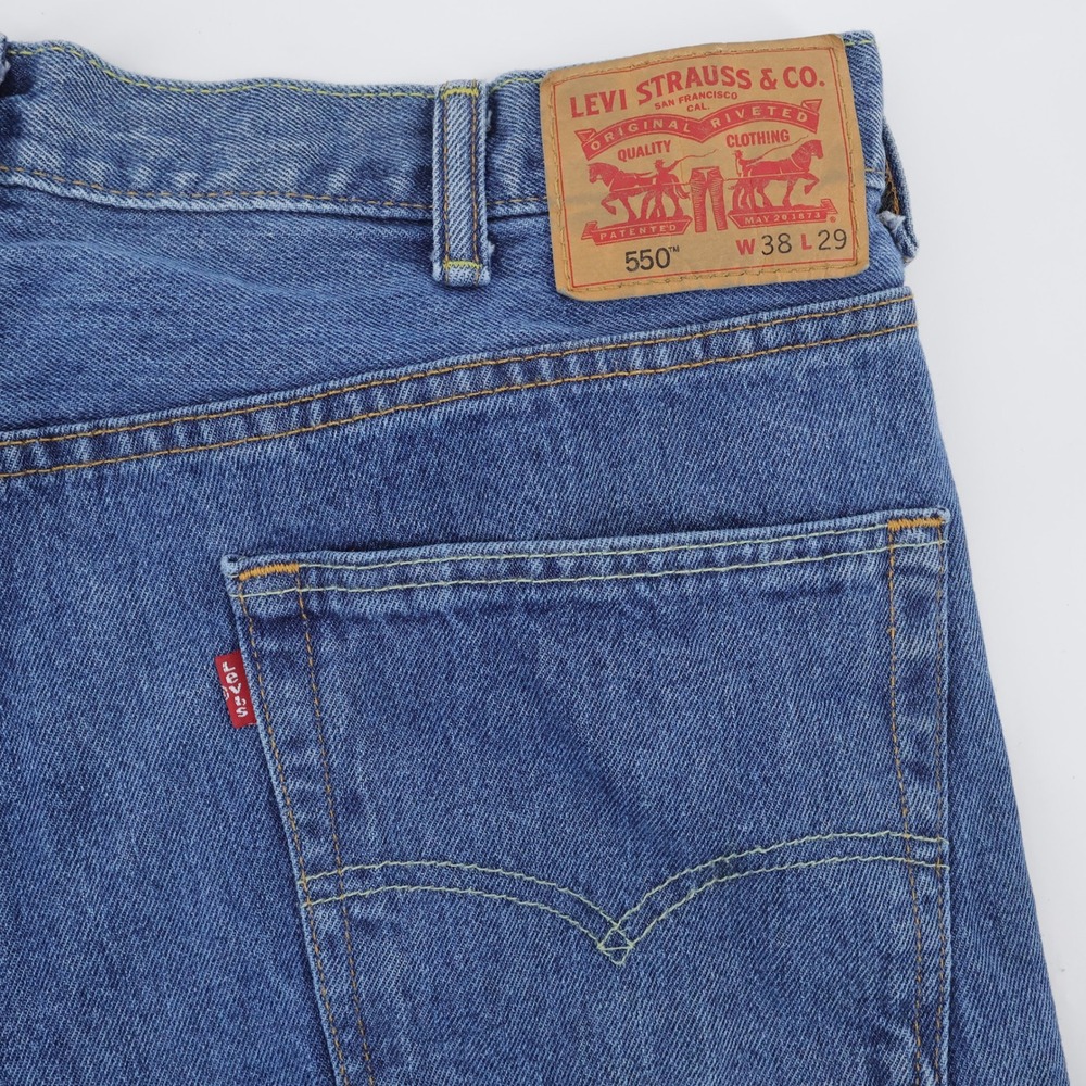 Levi's 550 Relaxed Fit Jeans Blue Mens 38x29 (measures 28")
